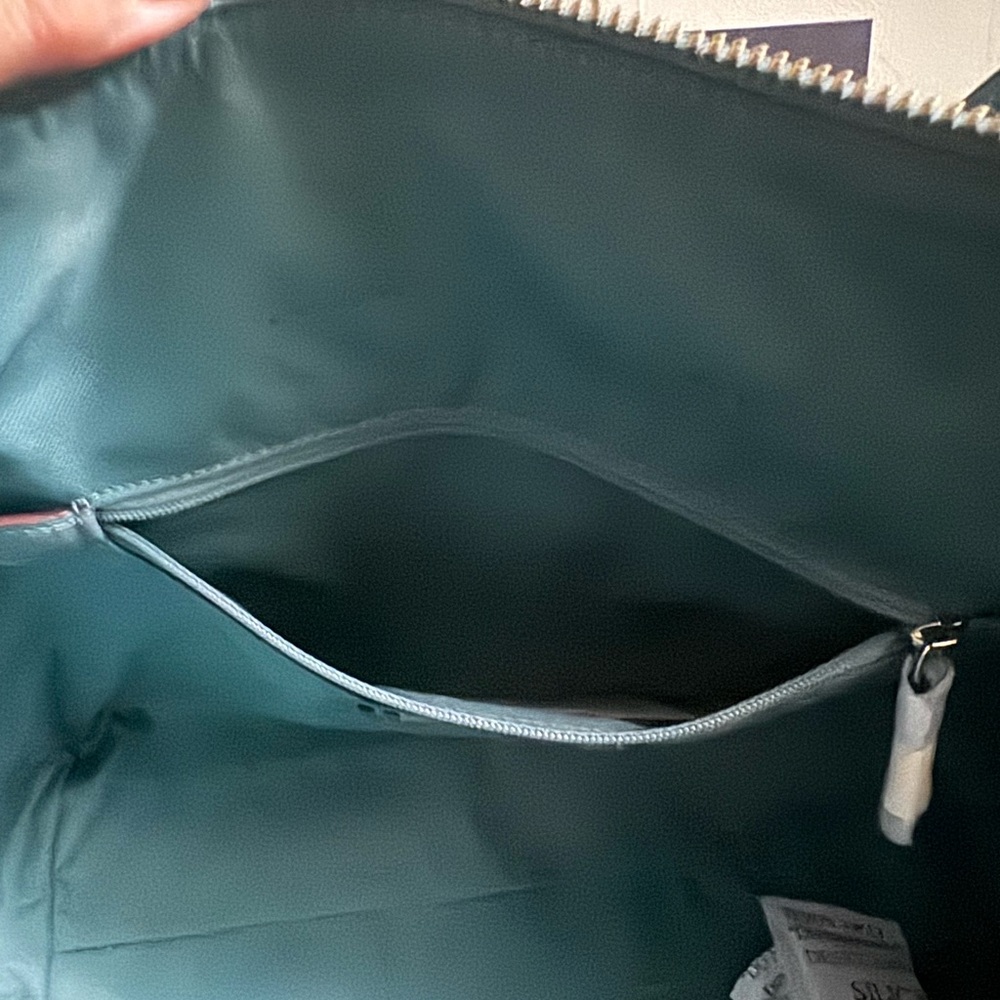 Brand New Coach Pebbled Leather Taylor Tote - SV/Marine - Picture 8 of 9